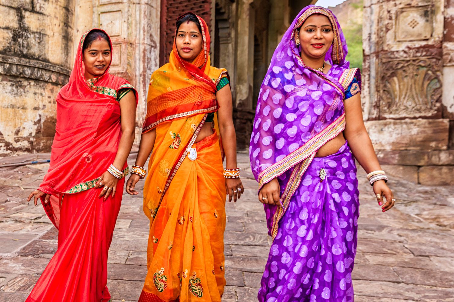 es el La vestimenta típica de las de India - Majestic